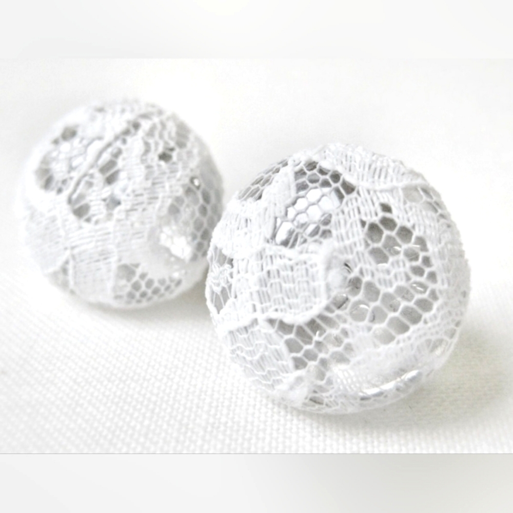 White Lace Glass Button Stud Earrings